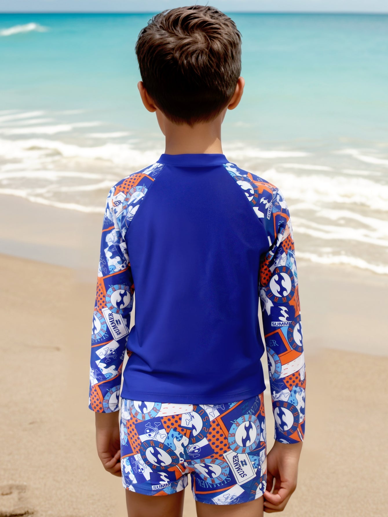 Pack de 15 unidades Conjunto camiseta y bañador niño