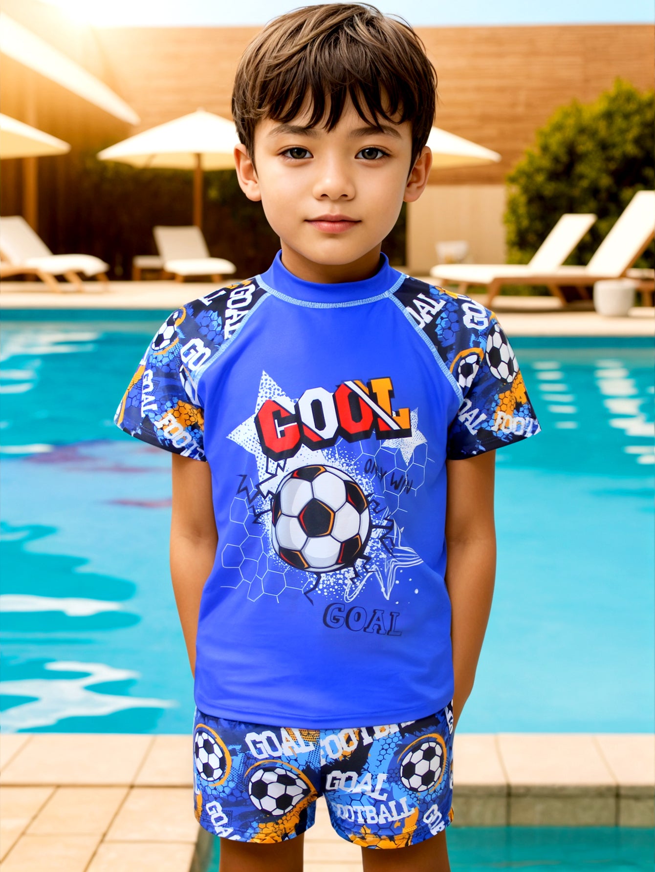 Pack 12 unidades Conjunto camiseta y bañador con dibujo niño