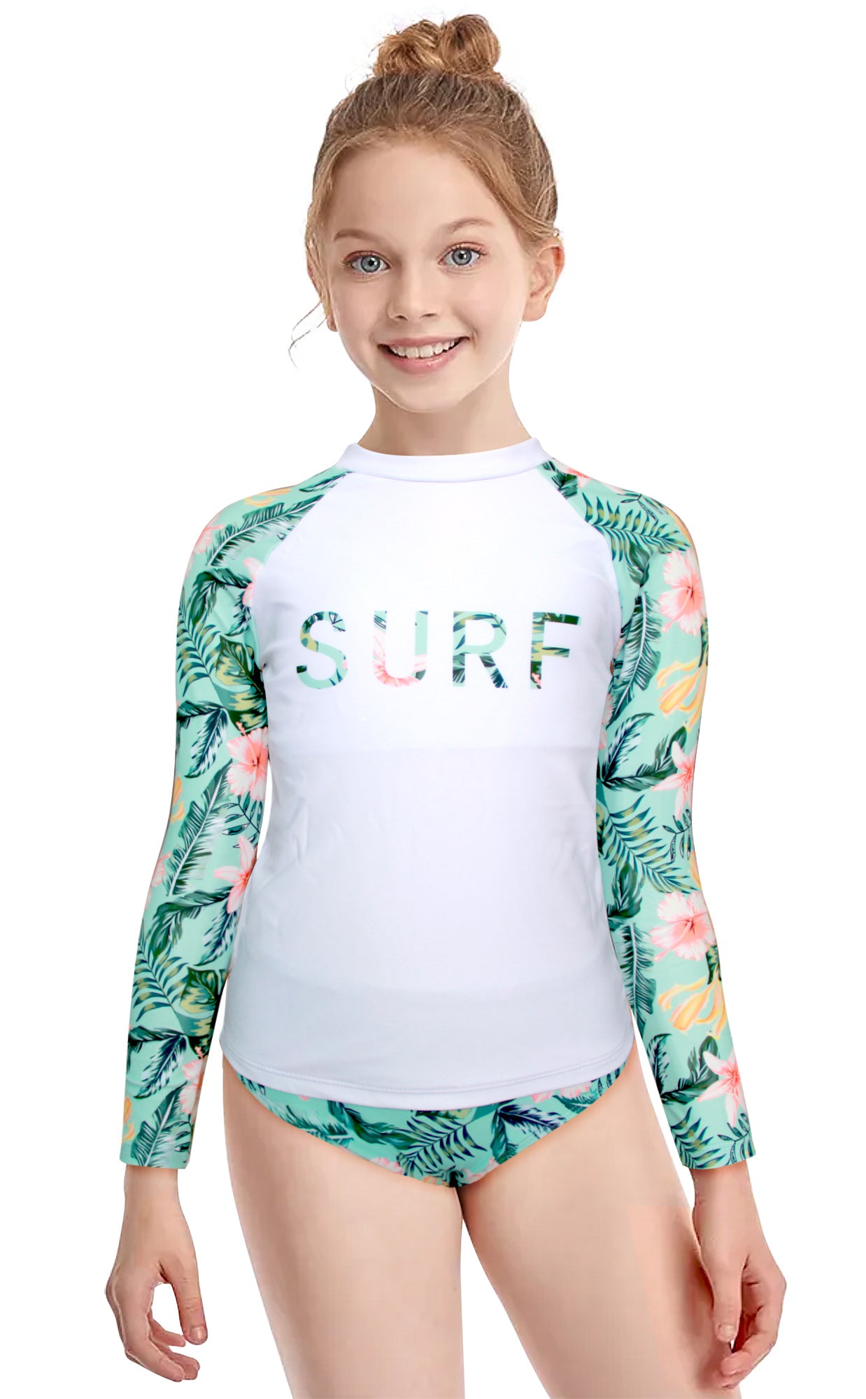 Pack 15 unidades Conjunto camiseta y bañador con dibujo niña