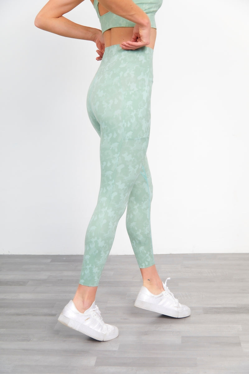 Pack de 6 Conjuntos Leggings Estampado Deportivo y Top Espalda Tiras cruzada