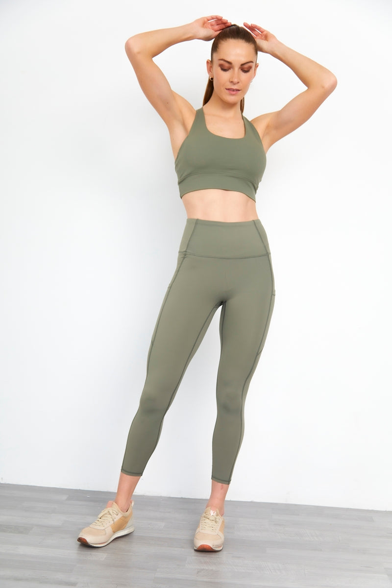 Pack de 6 Conjuntos Leggings Deportivo y Top Espalda Tiras
