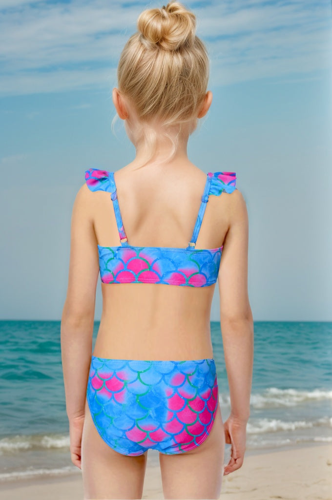 Pack of 15 multicolored girl's bikini units