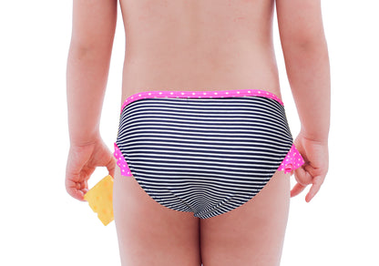 Pack of 24 units of striped girl's panties 