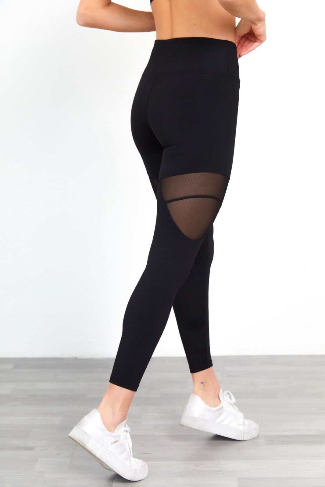 Ropa Deportiva Leggins Con Transparencia Lateral Mallas Deportivas